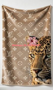 Luxury LV Leopard Flannel Sofa Throw Blanket 459